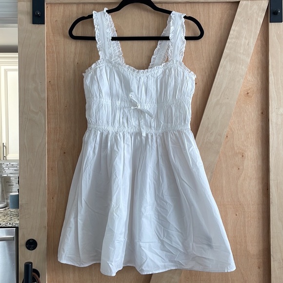 Topshop Dresses & Skirts - Topshop White Mini Sundress with Ruffle Straps